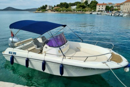 Hire Motorboat HM 22 OPEN Vodice