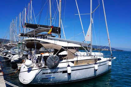 Noleggio Barca a vela Bavaria Yachtbau Bavaria Cruiser 34 - 2 cab. Corfù