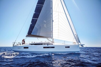 Ενοικίαση Ιστιοπλοϊκό σκάφος  Sun Odyssey 410 Λαύριο