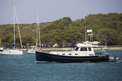 Rental Motorboat  Menorquin 160 FLY Palma de Mallorca