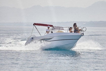Hire Motorboat Prestige One Castellammare del Golfo