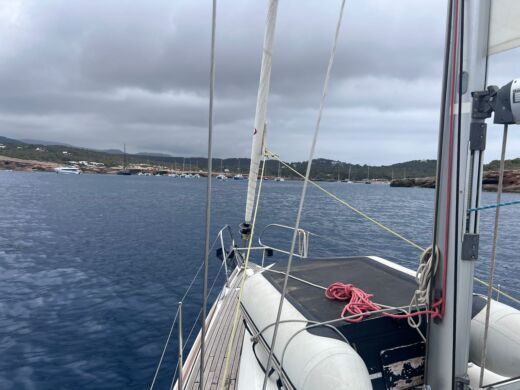 Denia Sailboat Beneteau Oceanis 40 alt tag text