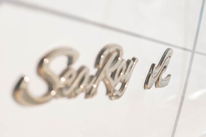 Alquiler Yate a motor Sea Ray 560 Sedan Bridge Cancún