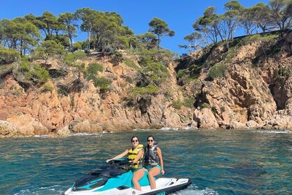 Alquiler Moto de agua SEA DOO GTI SE 130 Palamós