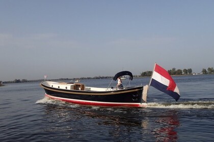 Charter Motorboat Jan van Gent Sloep 10m Zaandam