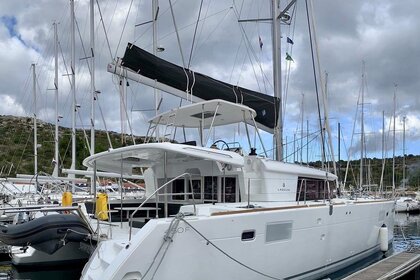 Hire Catamaran Lagoon-Bénéteau Lagoon 450 F - 4 + 2 cab. Split