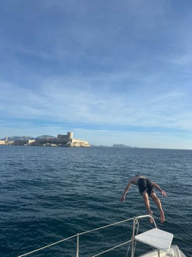 Marseille Catamaran Beneteau Excess 11 alt tag text