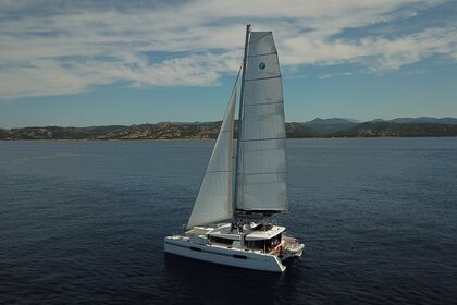 Charter Catamaran Lagoon 520 Propriano