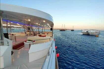 Noleggio Yacht a motore Fantazia Shipyard Customised Sharm el-Sheikh