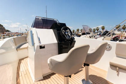 Alquiler Lancha MOONDAY 655 Denia