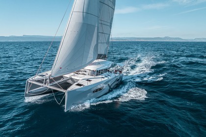 Location Catamaran BENETEAU EXCESS 13 Porto-Vecchio