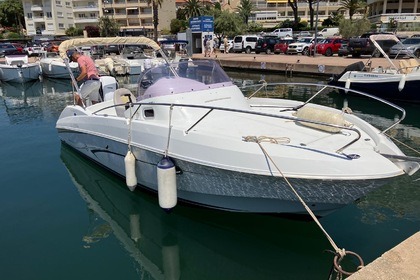 Charter Motorboat Beneteau Flyer 7.5 Sainte-Maxime