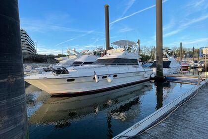 Location Bateau à moteur Princess Flybridge 45 Porto