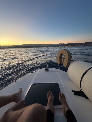 Mandelieu-la-Napoule Motorboat SEA RAY SUNDANCER 260 alt tag text