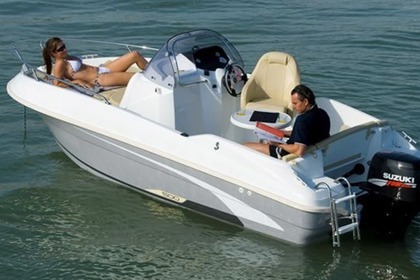 Hire Boat without licence  FLYER 500 OPEN Maderno