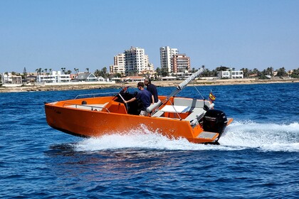 Hire Motorboat Nuva M6 Open Torrevieja