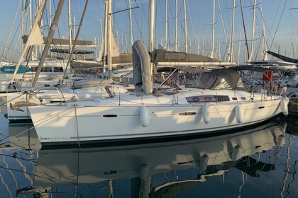 Rental Sailboat Beneteau Oceanis 46 Athens