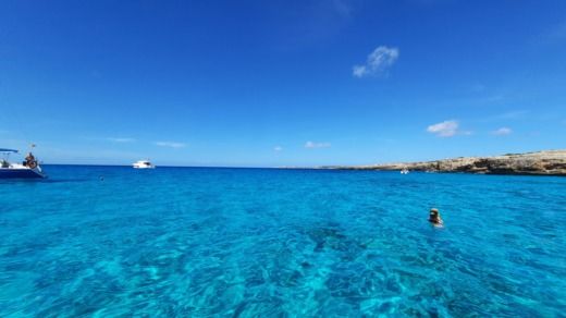 Minorque Without license Compass 400 GT alt tag text