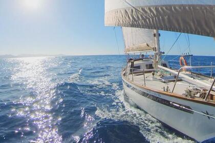 Alquiler Velero Belliure Endurance 35 Zumaya