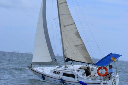 Hire Sailboat Sumplast Daimio 23 Sin patrón 6 pax. Los Alcázares