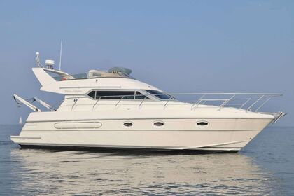 Noleggio Barca a motore Marine Enterprise Sunquest 38 Gallipoli