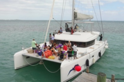 Rental Catamaran Lagoon Catamarans 550 Isla Mujeres