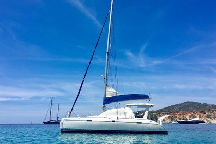 Verhuur Catamaran Robertson & Caine Leopard 40 Ibiza
