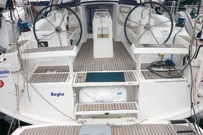 Noleggio Barca a vela Beneteau Oceanis 35.1 Cannigione