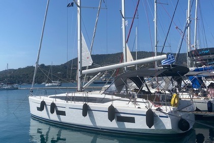 Miete Segelboot Bavaria C42 Athen