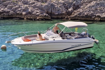 Hire Motorboat Jeanneau Cap Camarat 7.5 Cc L'Estartit