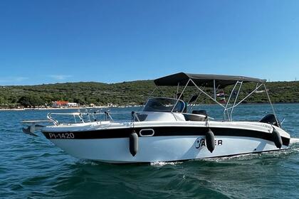 Hire Motorboat Saver 750 Walkaround Krk