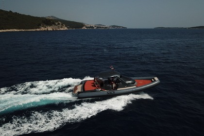 Charter RIB Sacs Marine Strider 11 Hvar