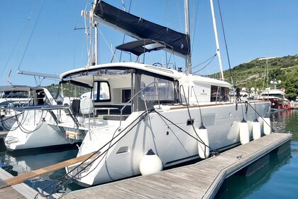 Rental Catamaran Lagoon-Bénéteau Lagoon 450 - 4 + 2 cab. Primošten