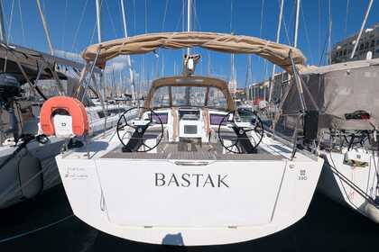Rental Sailboat Dufour Dufour 390 Ajaccio