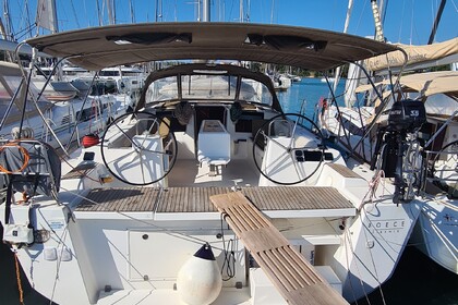 Hire Sailboat Dufour Yachts Dufour 460 GL Trogir