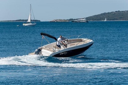 Hire Motorboat Cayman Speedy 585 Deluxe Split-Dalmatia County