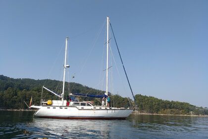 Rental Sailboat Travesía Activa Rías Baixas Bruce Roberts 53 Vilagarcía de Arousa