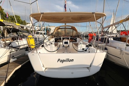 Charter Sailboat DUFOUR DUFOUR 350 GRAND LARGE Šibenik