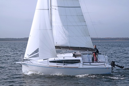 Rental Sailboat  Maxus 26 Prestige + 8/1 Wilkasy