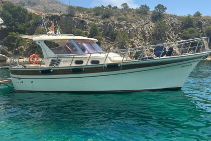 Charter Motorboat Fratelli Aprea Gozzo Sorrentino Altea