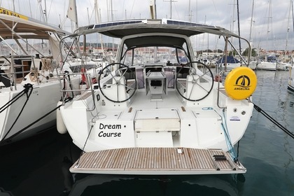 Rental Sailboat BENETEAU OCEANIS 41.1 Vrulje