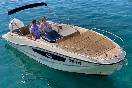 Rental Motorboat Quicksilver 755 Sundeck Tribunj