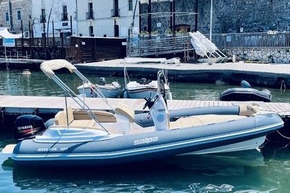 Hyra båt Båt utan licens  Salpa SOLEIL 18 Sorrento