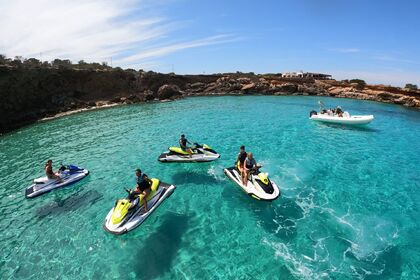 Alquiler Moto de agua Tour Jet ski a CALA COMTE YAMAHA VX Ibiza