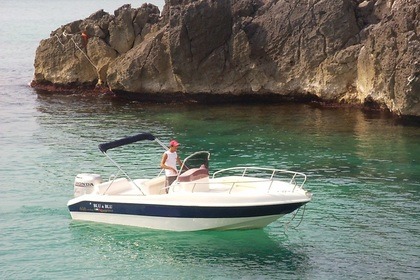 Hire Motorboat RASCALA 6M Castro
