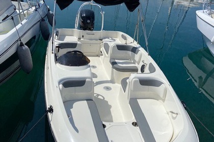 Miete Motorboot Bayliner E6 Bormes-les-Mimosas