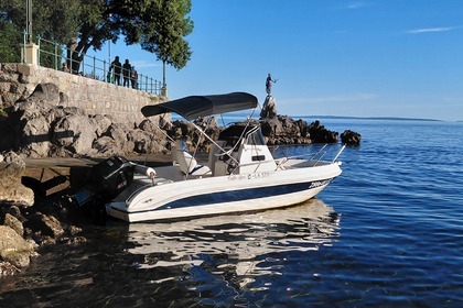 Hire Motorboat Bellingardo Adriana 20 walkaround Opatija