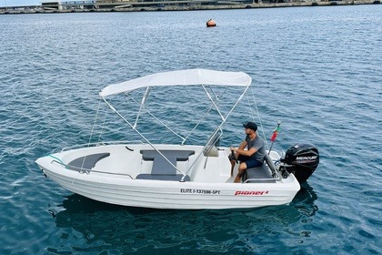 Hire Motorboat Pioner 15 all round Funchal