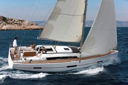 Miete Segelboot Dufour Yachts Dufour 410 GL La Trinité-sur-Mer