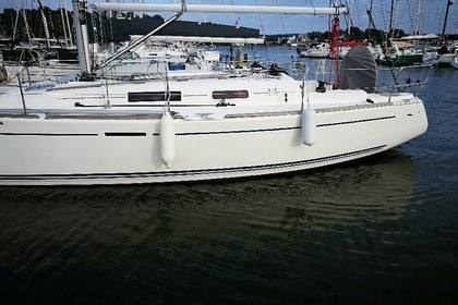 Verhuur Zeilboot Dufour Yachts Dufour 34 - 3 cab. La Rochelle
